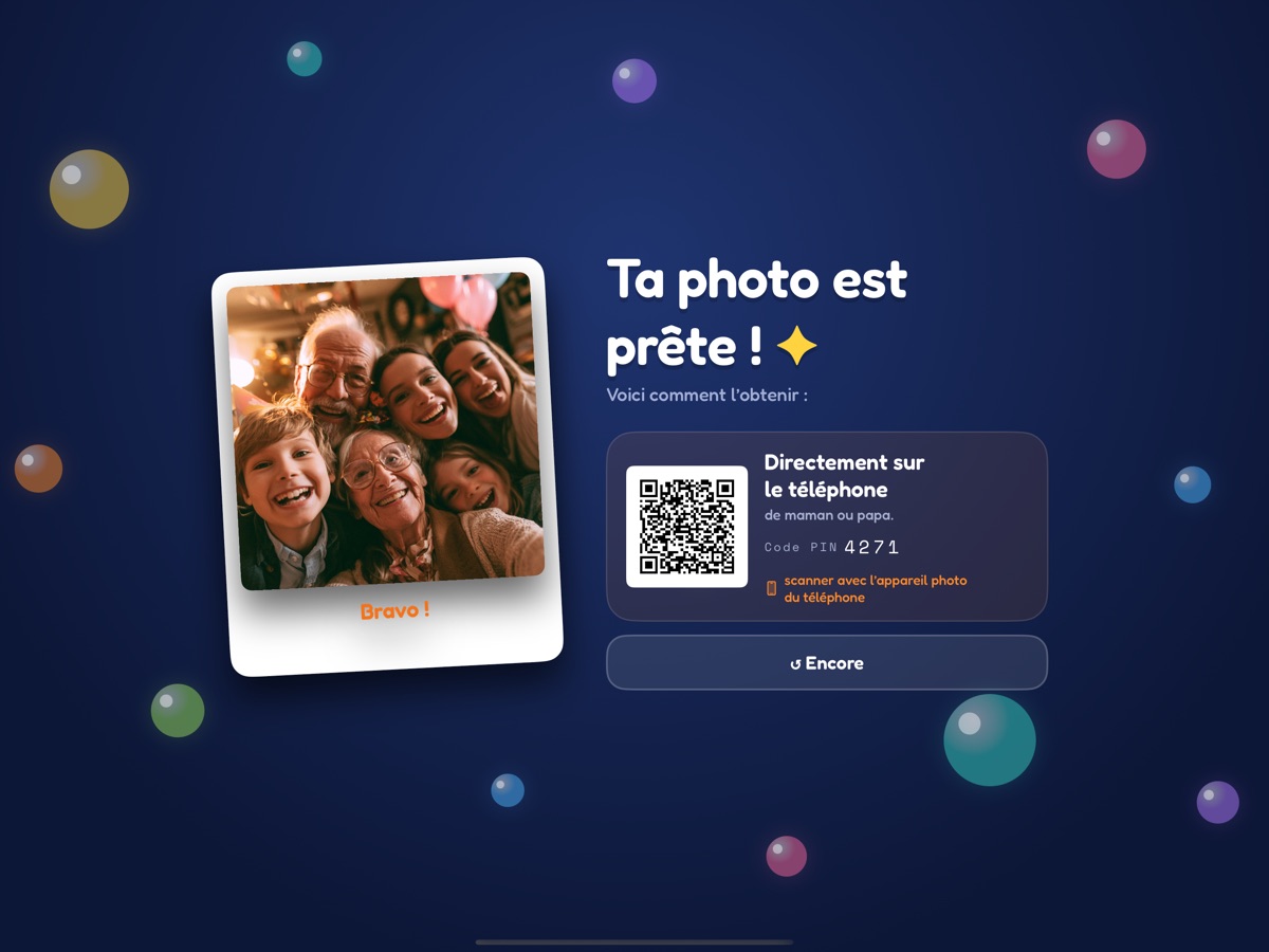 Aperçu après la prise : « Ta photo est prête ! » avec un code QR à emporter